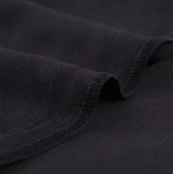 New 3/4 sleeve embroidered top - Picture 7 of 16